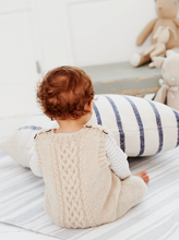 Load image into Gallery viewer, KING COLE BABY BOOK 8