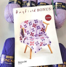 Load image into Gallery viewer, Hayfield Bonus DK Crochet Blanket Kit Design No. 10121