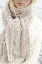 Load image into Gallery viewer, Hayfield Favourite Aran Knits Book 342