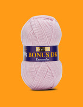 Load image into Gallery viewer, Hayfield Bonus DK - 100g
