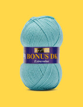 Load image into Gallery viewer, Hayfield Bonus DK - 100g
