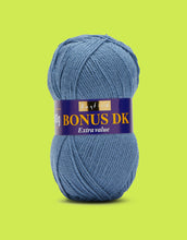 Load image into Gallery viewer, Hayfield Bonus DK - 100g
