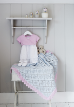Load image into Gallery viewer, KING COLE BABY BOOK 8

