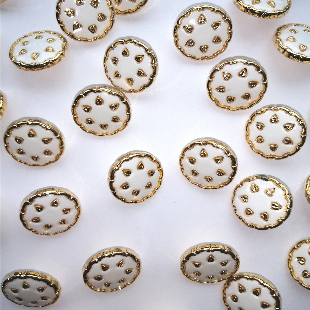 Gold/White Round Button - (20mm/18mm/15mm)