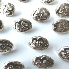 Load image into Gallery viewer, Round Silver Button -  (20mm/18mm)
