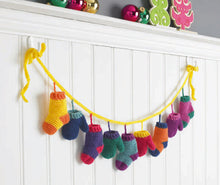 Load image into Gallery viewer, KING COLE CHRISTMAS CROCHET:  BOOK 5
