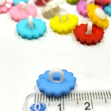 Load image into Gallery viewer, Pack x 10 Assorted Colours Sunflower button - (15mm)
