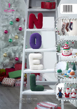 Load image into Gallery viewer, KING COLE CHRISTMAS CROCHET: BOOK 4

